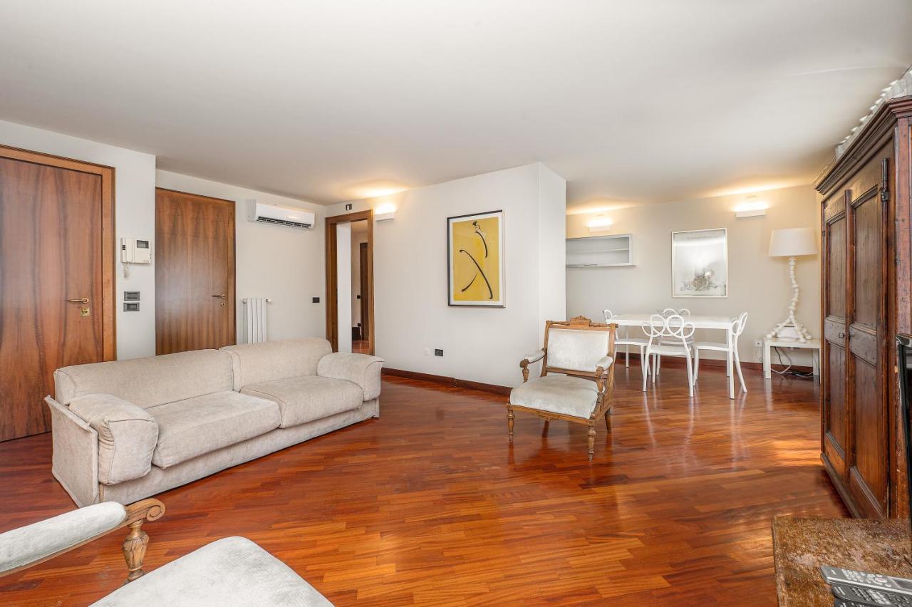 Cozy 2 Bedroom In The Heart Of 베로나 외부 사진